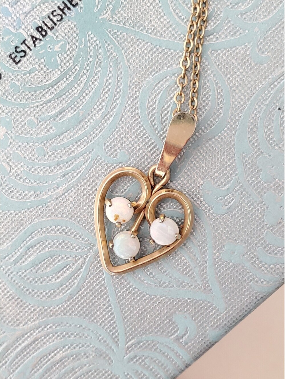 Vintage Gold Filled Opal Heart Pendant Necklace